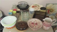 Group of dishes including Pyrex, Temp-Stations,