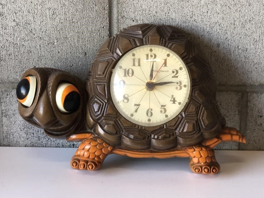 Vintage Turtle Clock