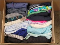 Used ladies large clothing 25 pcs nice condition