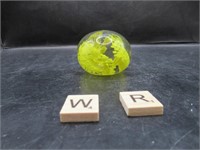 YELLOW FLOWER PAPERWEIGHT