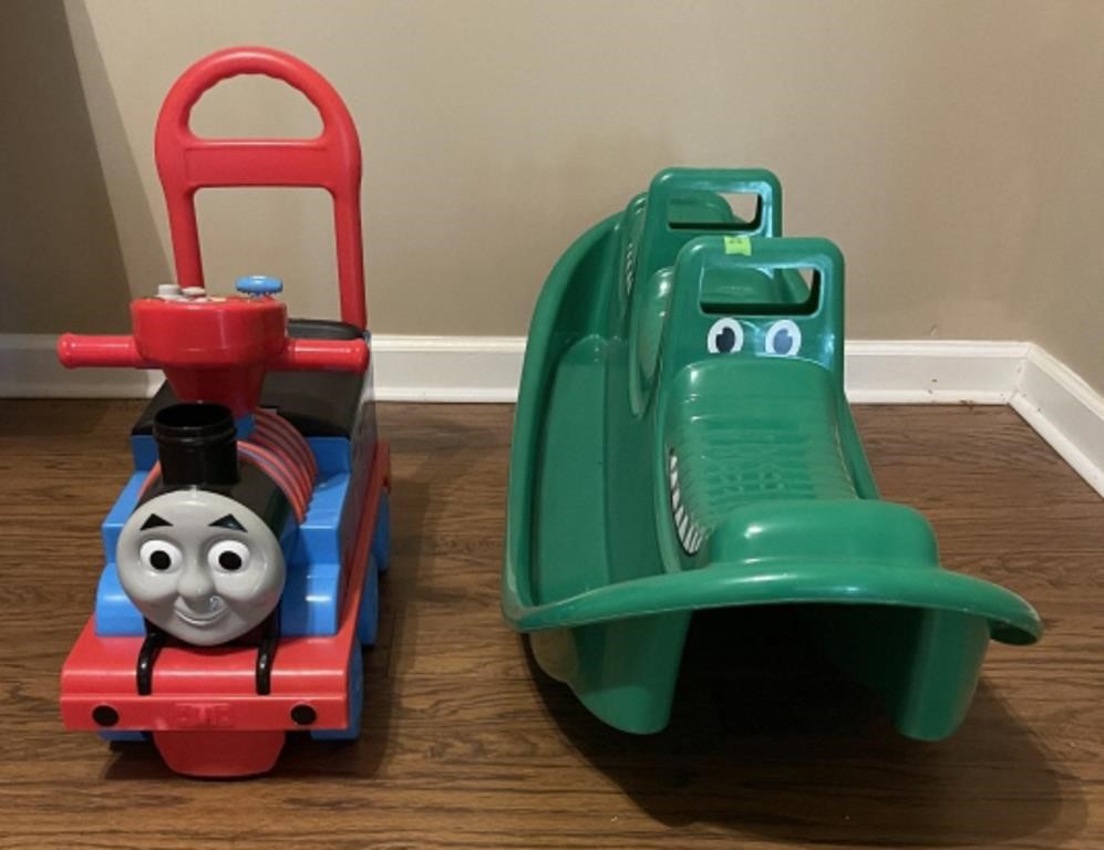 Thomas theTank Engine Push Toy & Alligator See Saw