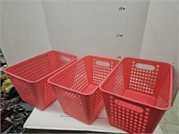 3 Lg Plastic Baskets