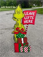 Large Grinch Christmas Gift Sign