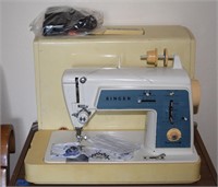 Vtg Singer Touch & Sew Model 638 sewing machine