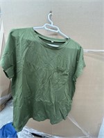 MEDIUM Green T Shirt