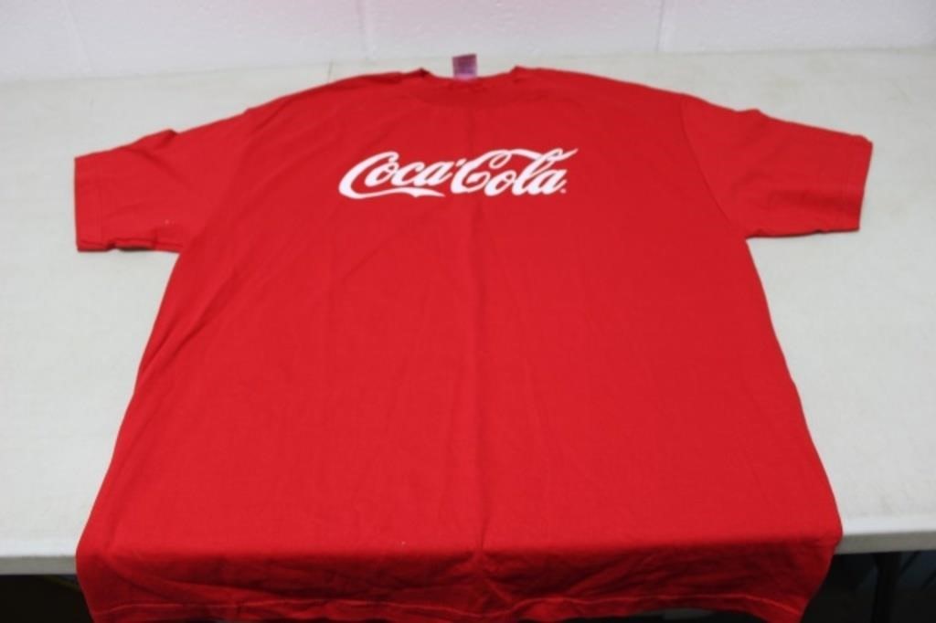 Coca Cola T Shirt, XL