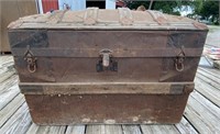 30" Dome Top Trunk
