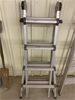 Folding extension ladder