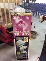 Golden bear ladies golf clubs new in box