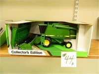 1/16 John Deere 9600 Combine (NIB)