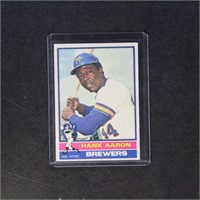 Hank  Aaron 1976 Topps #550 Baseball card, with no