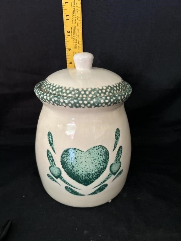 green heart cookie jar