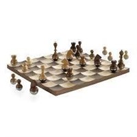 Umbra Wobbly Wooden Chess Set