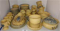 Pfaltzgraff Pottery Dish Set