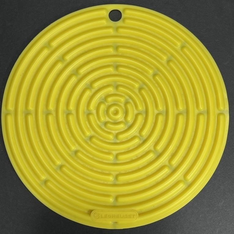 Le Creuset Silicone Cool Tool Yellow