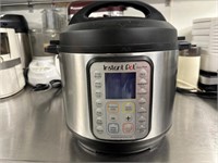 Insta Pot 6QT Electric Pressure Cooker
