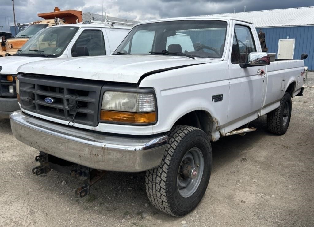 (CA) 1994 Ford F-250 XL 4X4 Truck