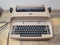 IBM Electric  Typewriter