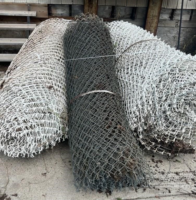 Pallet with Quantity of 6 foot Fence Wire