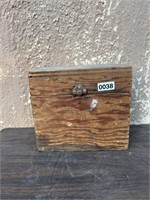 SMALL UNIQUE WOODEN BOX