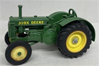 John Deere Toy tractor