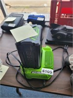 GREENWORKS 60V BATTERY WITH CHARGER