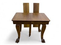 Oak Dining Table w/Paw Feet C 1910