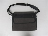1670 Messenger Bag, Black/Grey