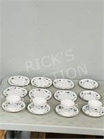 16 pc Colclough china - cups, saucers & plates