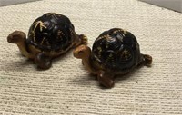 wood carved turtles