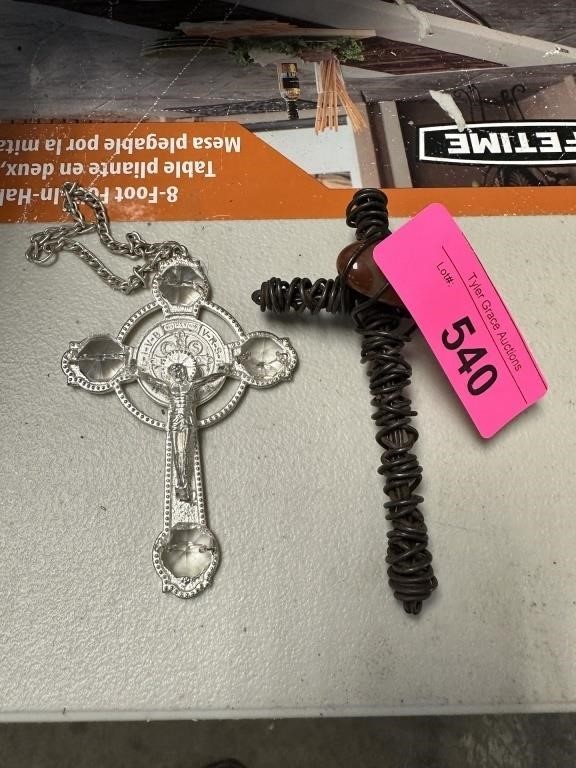 2PC CROSS / CRUCIFIX