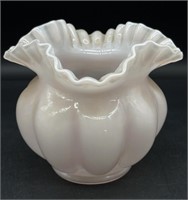 Unmarked Fenton Light Pink Ruffle Edge Vase 5.25”