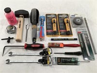 Lot of (19) NEW Assorted Tools