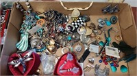 Assorted jewelry