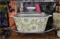 RARE CORNING CASSEROLE W/ SCREW PORCELAIN KNOB IN