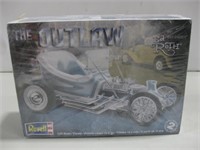 NIP Revell Ed Roth The Outlaw 1:25 Model See Info