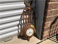 Vintage Syroco clock 1950s