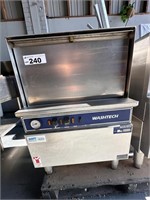Washtech GM5125 Front Load Underbar Dishwasher