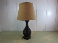 Nifty Design Plastic Table Lamp w/Shade