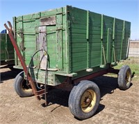 Hydraulic 10' Dump Wagon