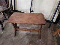 End table 24x18x12