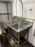 1 COMPARTMENT PREP SINK, FAUCET AND SPRAY, 44