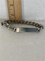 Vintage sterling silver ID bracelet has the name
