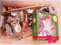 Container of decorative items: