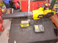 DEWALT 60v 3Ah axial handheld blower