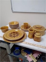 Group of assorted dinnerware