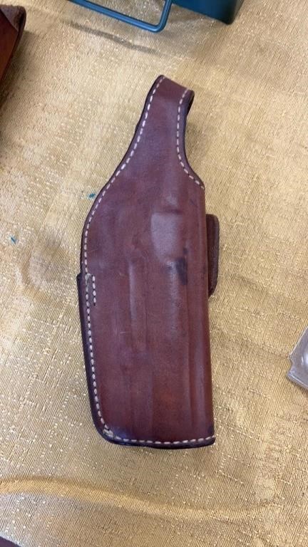Bianchi 9mm leather holster