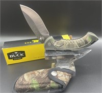 Buck knife with carrying case