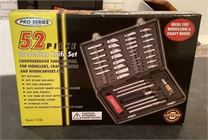 NEW 52-pc modeling knife set