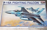 MiniCraft 1/32 Scale F-16A Fighting Falcon